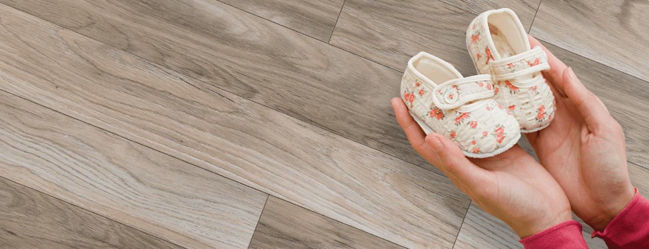 15 Cleaning floors while pregnant 1280x492px.png