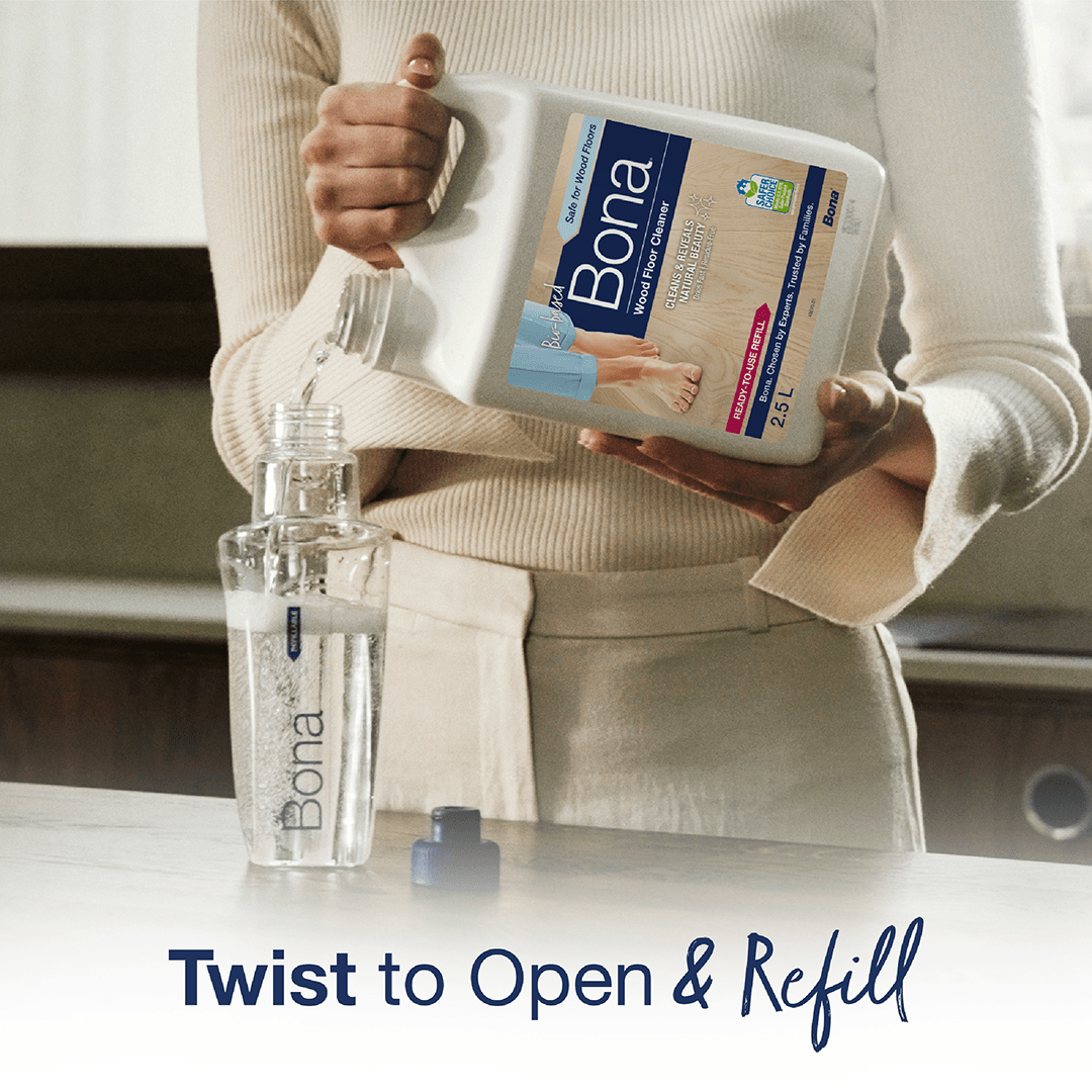 Wood_Carousel_SprayMopAir_E_Twist to Open & Refill