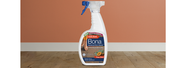 Bona Hardwood Floor Cleaner with Cedar Wood (WM700051223)