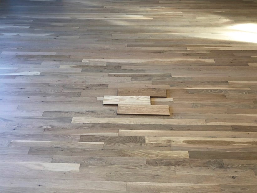 are natural red oak floors in style