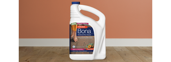 Bona Hardwood Floor Cleaner with Cedar Wood Refill (WM700018199)